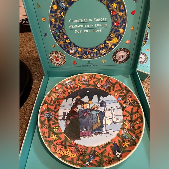 NIB Villeroy and Boch collectors plate (Russia) - Picture 2 of 3